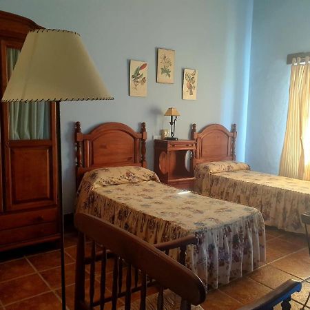 Posada Rural La Corbera Utrera Extérieur photo