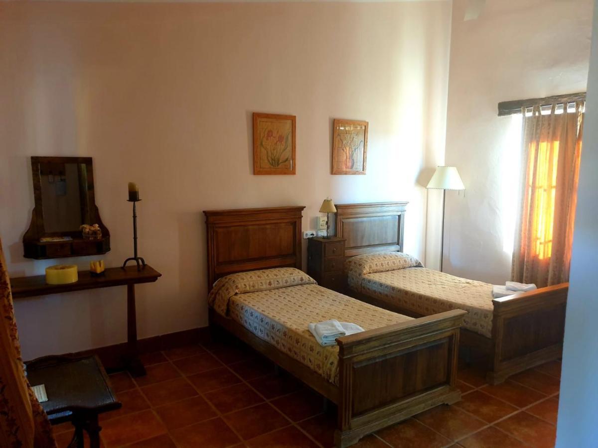 Posada Rural La Corbera Utrera Extérieur photo
