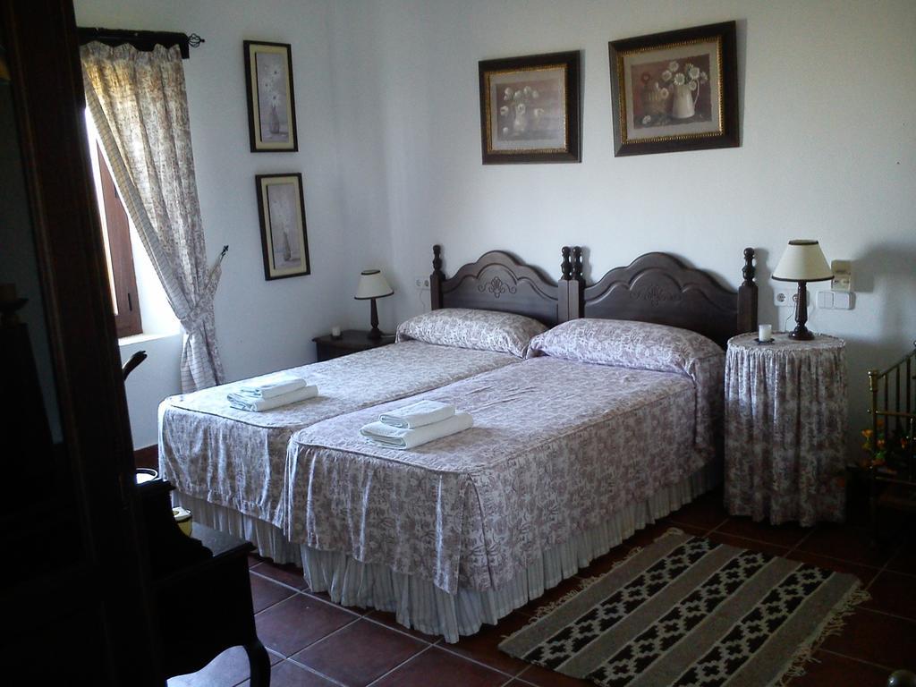 Posada Rural La Corbera Utrera Chambre photo